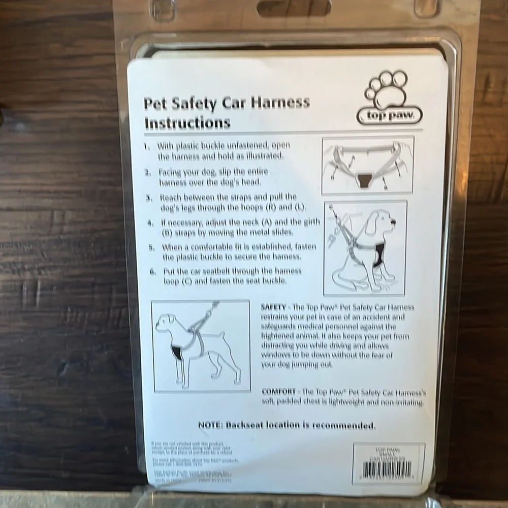 NWT Top Paw Black Pet/Dog Safety Car Harness Small